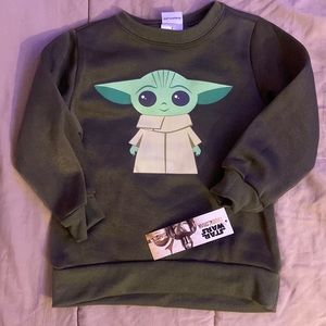 Baby yoda sweatshirt boys size 4